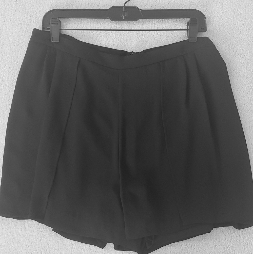BCBGMAXAZRIA Silk georgette Shorts
